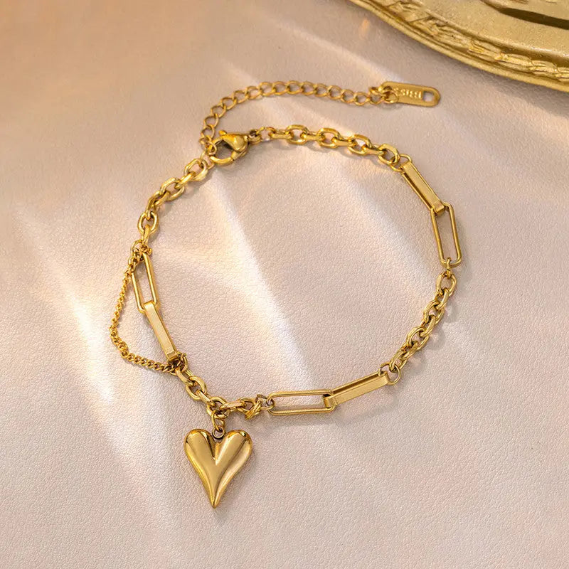 Elegant Gold-Plated Heart-Themed Bracelet | Anti-Tarnish Design Vavya