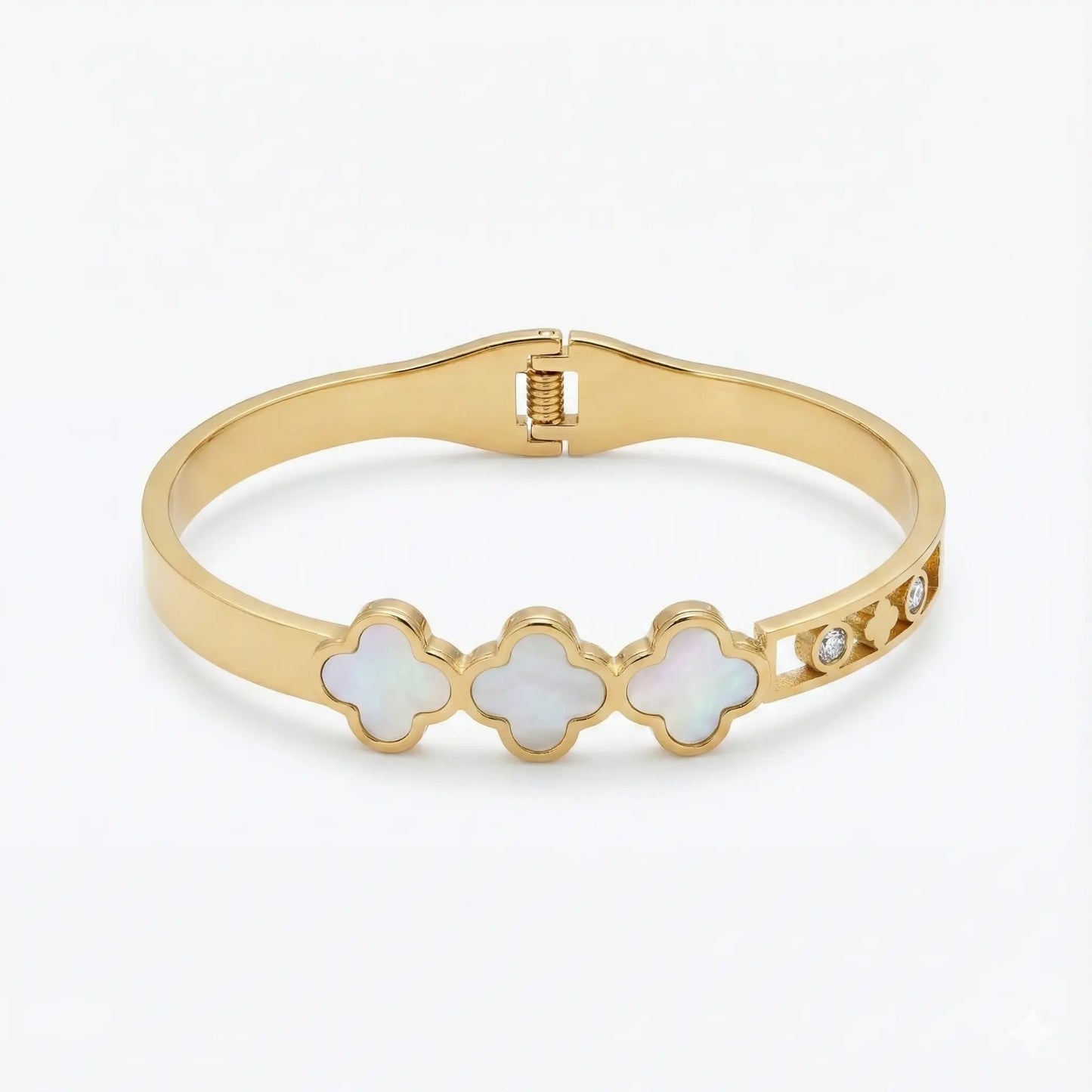 White Bloom Pearl Cuff Trending Braclet For Women Vavya