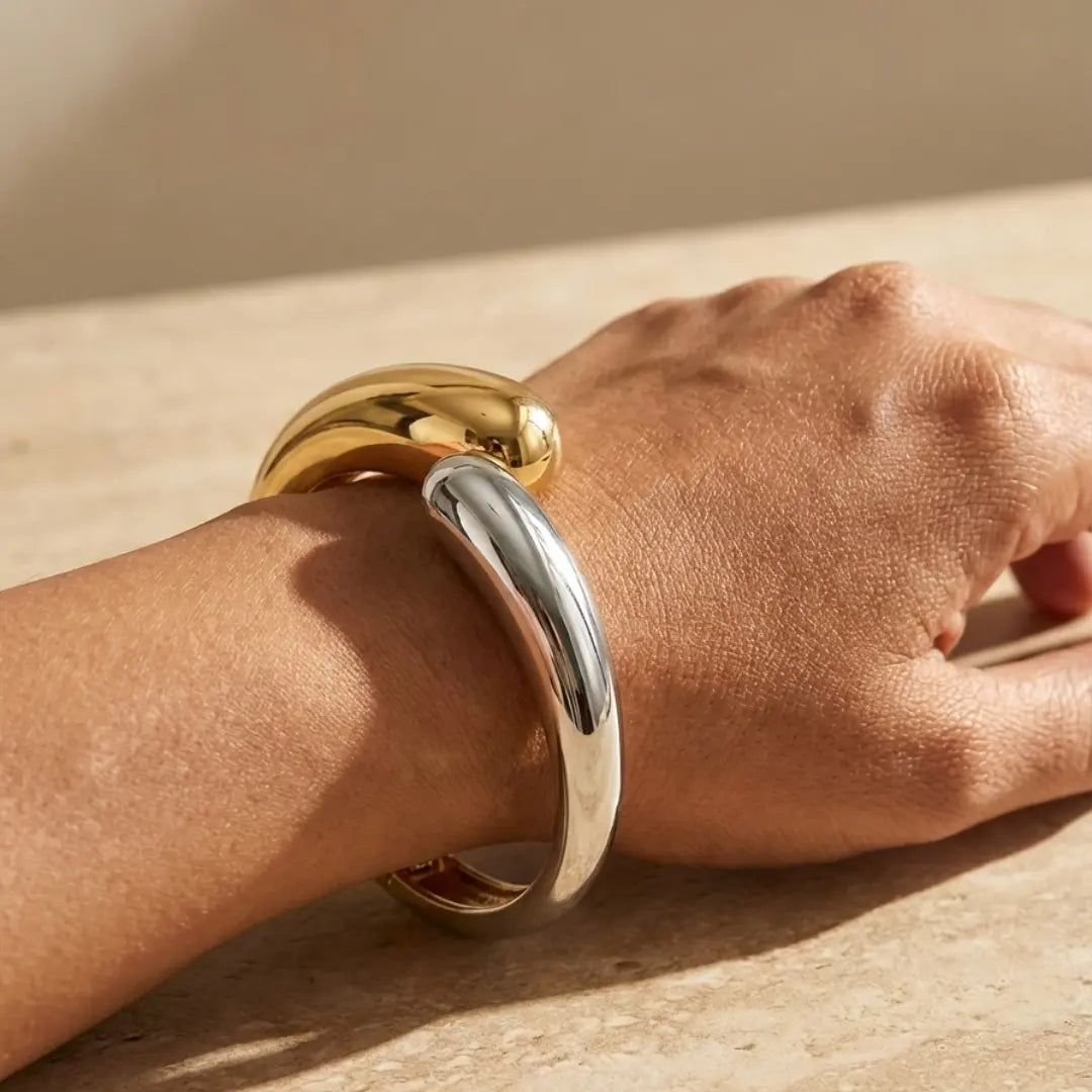 Premium Chunky Dual-Tone Anti-Tarnish Open Bracelet for Women Vavya